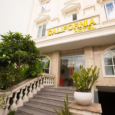 California Hotel โฮจิมินห์ซิตี้ ภายนอก รูปภาพ