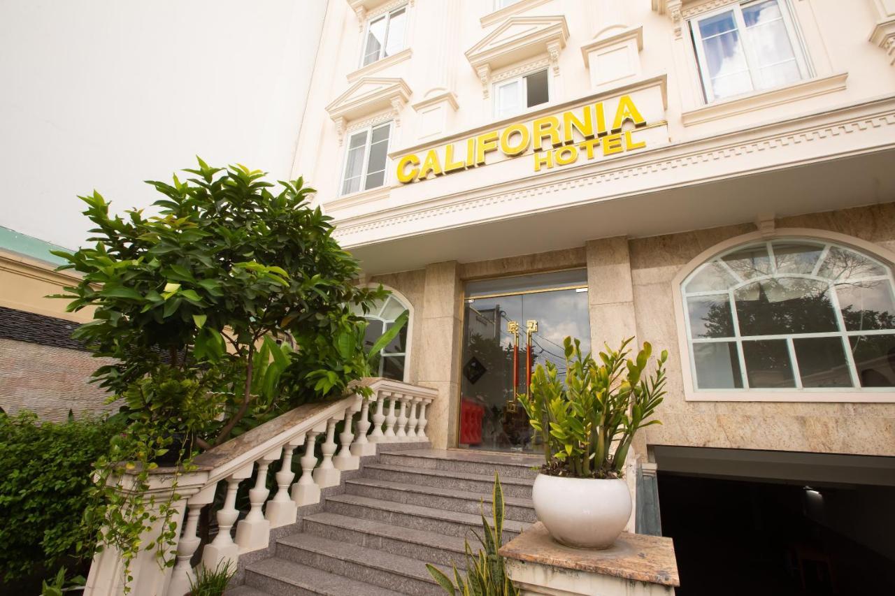 California Hotel โฮจิมินห์ซิตี้ ภายนอก รูปภาพ