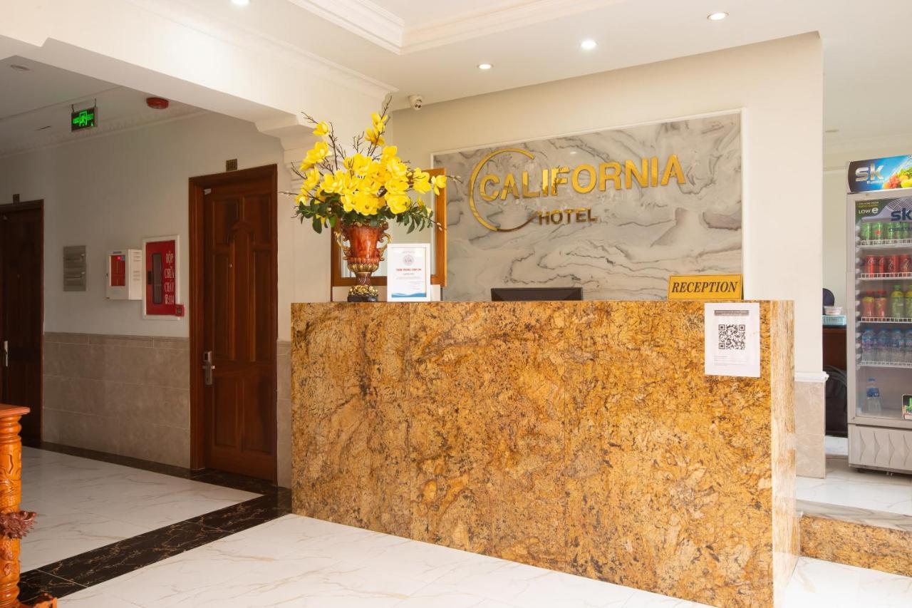 California Hotel โฮจิมินห์ซิตี้ ภายนอก รูปภาพ