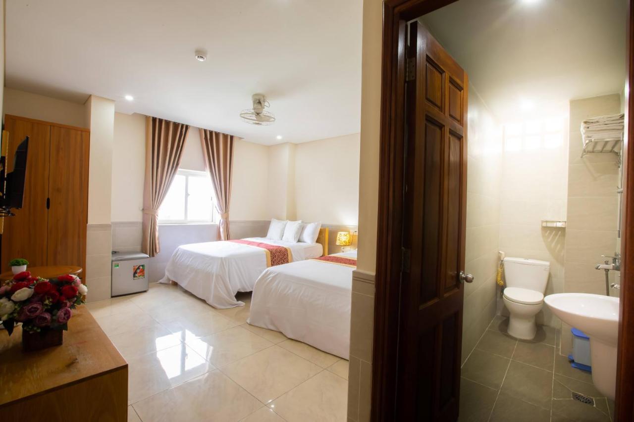 California Hotel โฮจิมินห์ซิตี้ ภายนอก รูปภาพ
