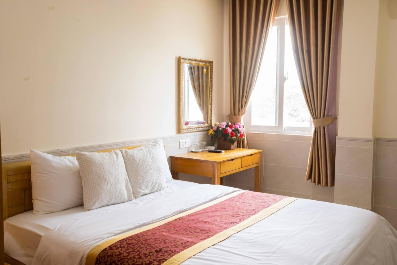 California Hotel โฮจิมินห์ซิตี้ ภายนอก รูปภาพ