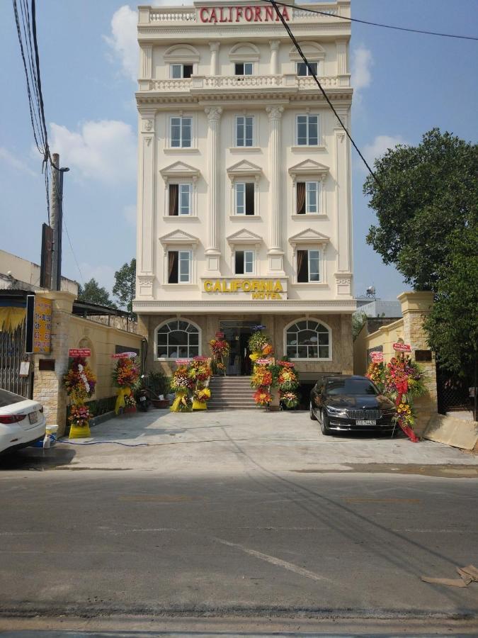 California Hotel โฮจิมินห์ซิตี้ ภายนอก รูปภาพ